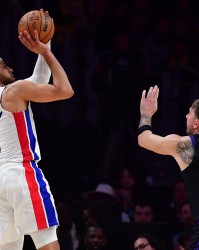 开云体育-路威：65场规则让球星落选致最佳阵容名不副实 而这直接涉及到钱