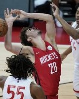 申京：在土耳其打球输了就像有人死了一样 刚进NBA时很难适应