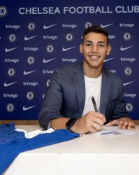 Kaiyun sport-切尔西计划将20岁前锋华盛顿留队，不再外借