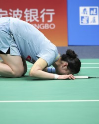 Kaiyun sport-国羽名将高昉洁上演“最后一舞”：亲吻赛场 不说再见