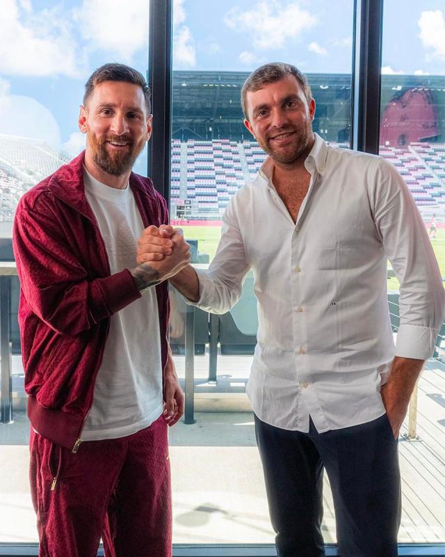 1730422493856005502.jpeg GbOryI9XcAAYUW7.jpeg